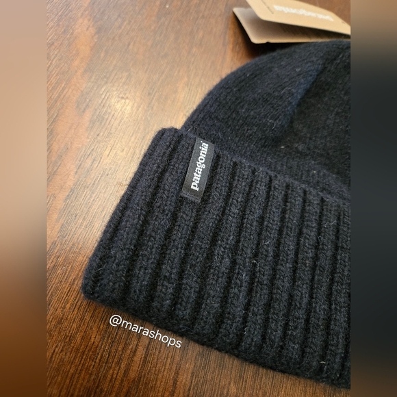 Patagonia Brodeo Beanie Black - Picture 4 of 7